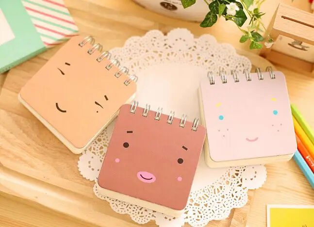 Милый блокнот с улыбающимся лицом мини в катушке дневник книжка карманный