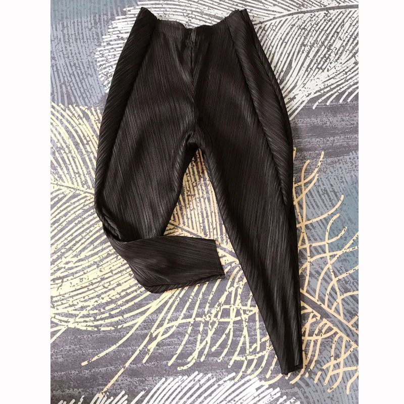 Женские свободные шаровары Changpleat однотонные плиссированные с эластичным поясом