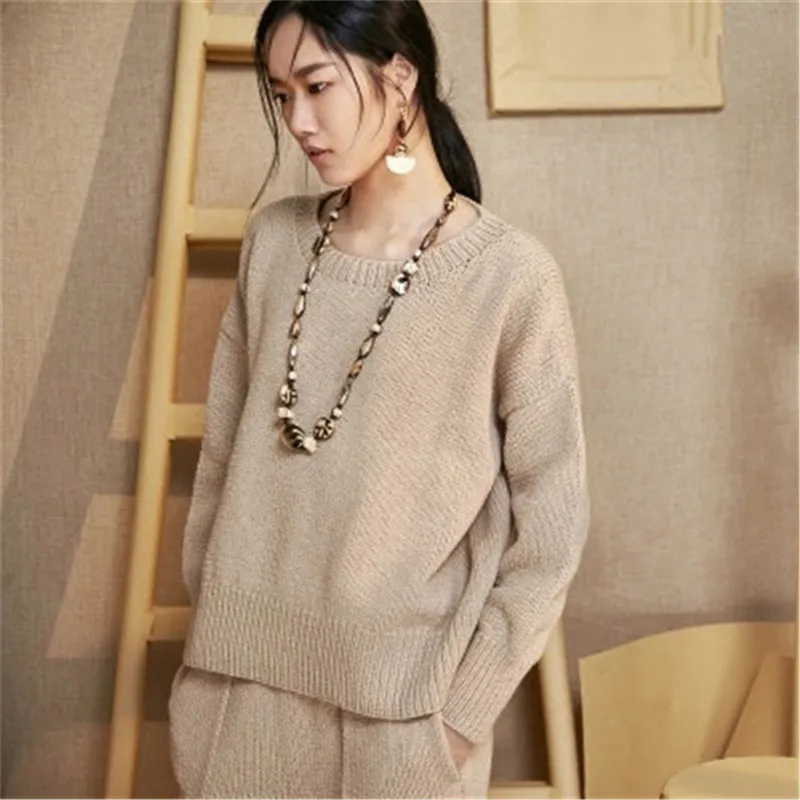 

100% hand made pure wool Oneck knit women fashion solid loose pullover sweater white 4color customized