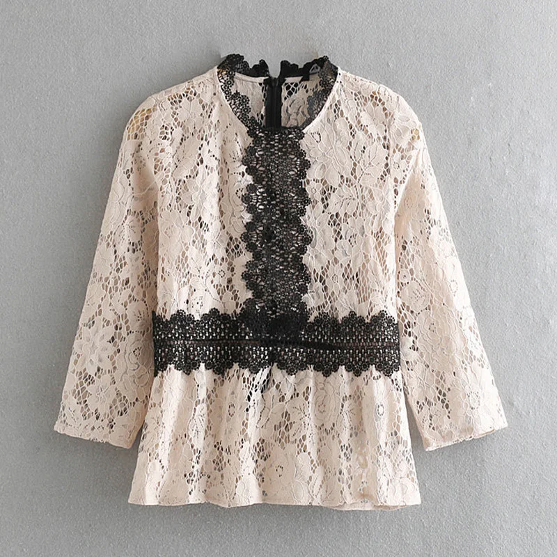 

YNZZU 2019 New arrival O-neck women lace tops Contrast color three quarter sleeve T shirt Lace patchwork hollow out tankYT619