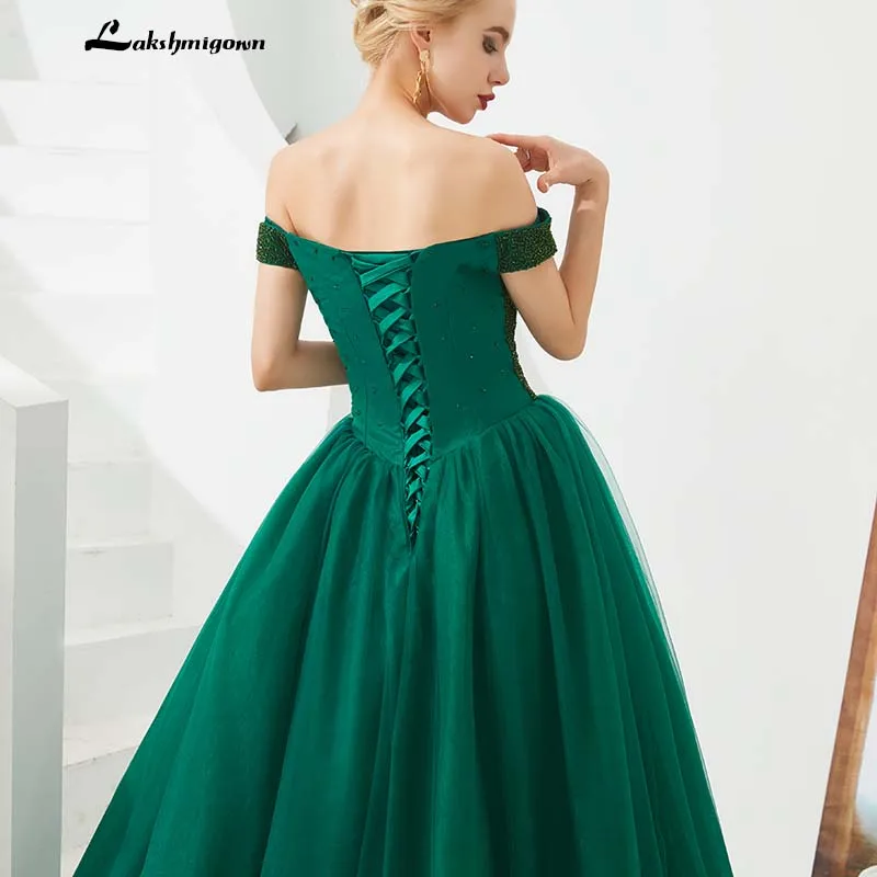 Роскошное платье для выпускного вечера с открытыми плечами и бисером 5 видов