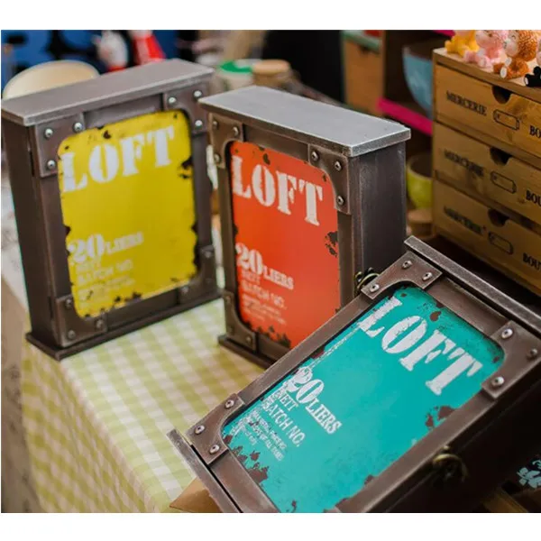 Старая винтажная металлическая коробка для ключей настенная американская