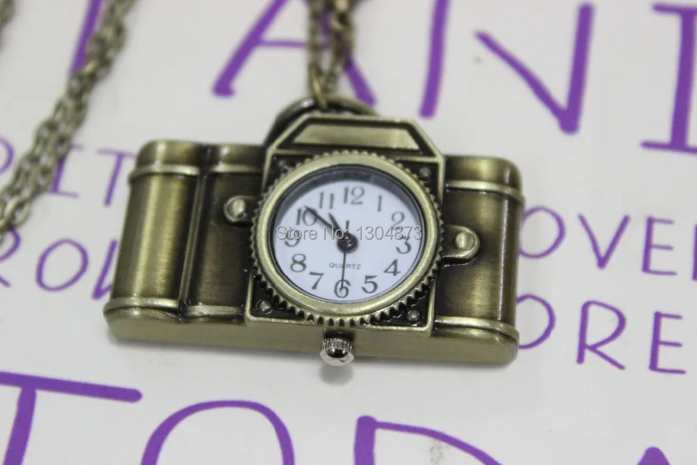 Classical style camera pocket watch necklace - tan feather move girlfriend and BFFriendship gift | Наручные часы