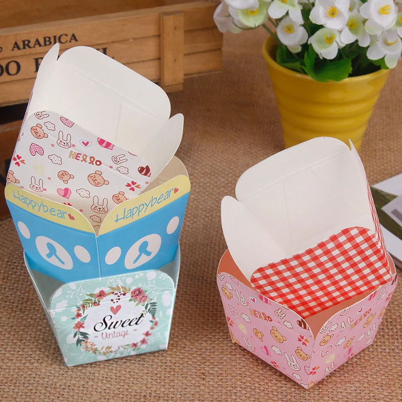 100 шт. выпечки торт Бумага чашка высокая Температура Хоккайдо квадратный кекс