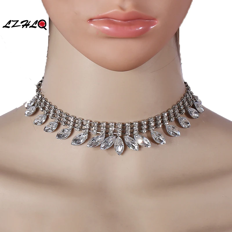 LZHLQ полые Стразы Кристалл Чокер Заявление Ожерелье для женщин 2 цвета Акриловые