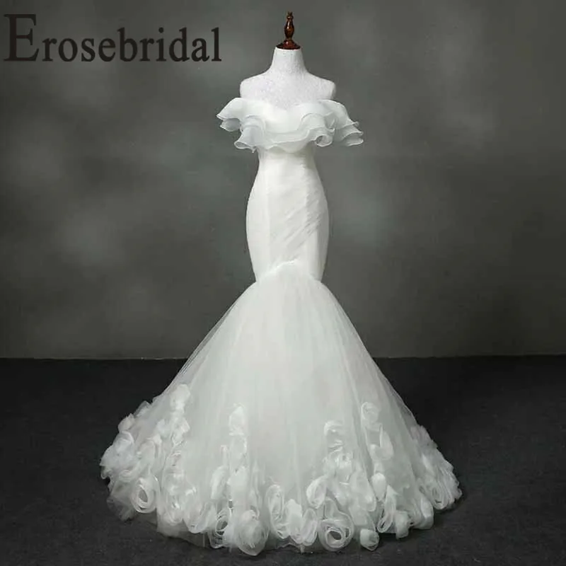 Женское свадебное платье со шлейфом Erosebridal без бретелек с оборками и открытыми