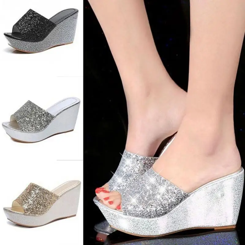 Шлепанцы женские на танкетке повседневные сандалии высоком каблуке блестящие