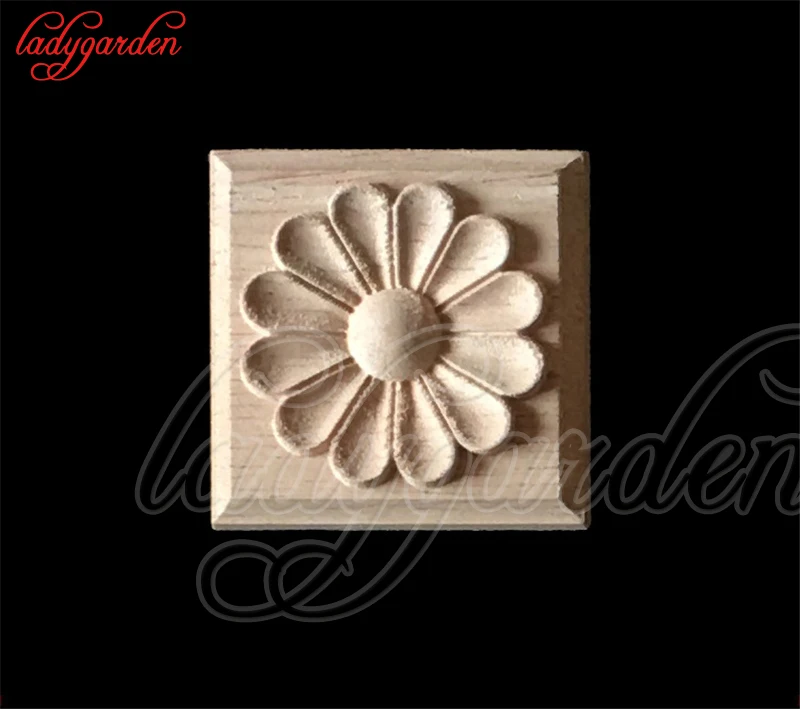 Аппликации из натурального дерева для резьбы по дереву 4*4 см Неокрашенная