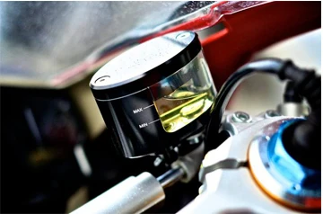 Для Honda CBR 600 954 1000 RR Suzuki GSXR 750 KAWASAKI ZX6R мотоциклетная Тормозная жидкость резервуар