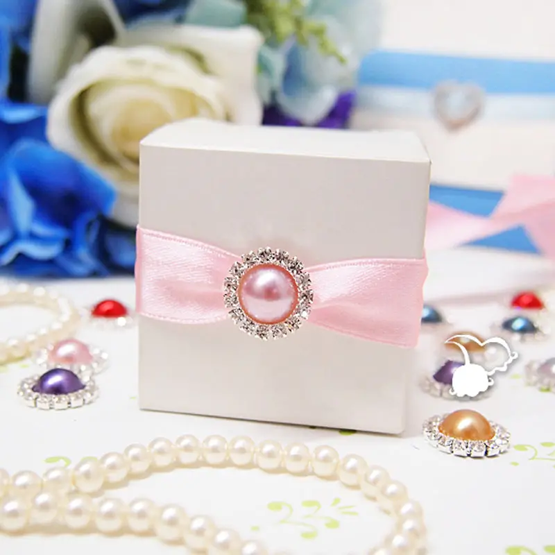 Горячая продажа Красивая пуговица с жемчужиной и стразами цвета слоновой кости 30