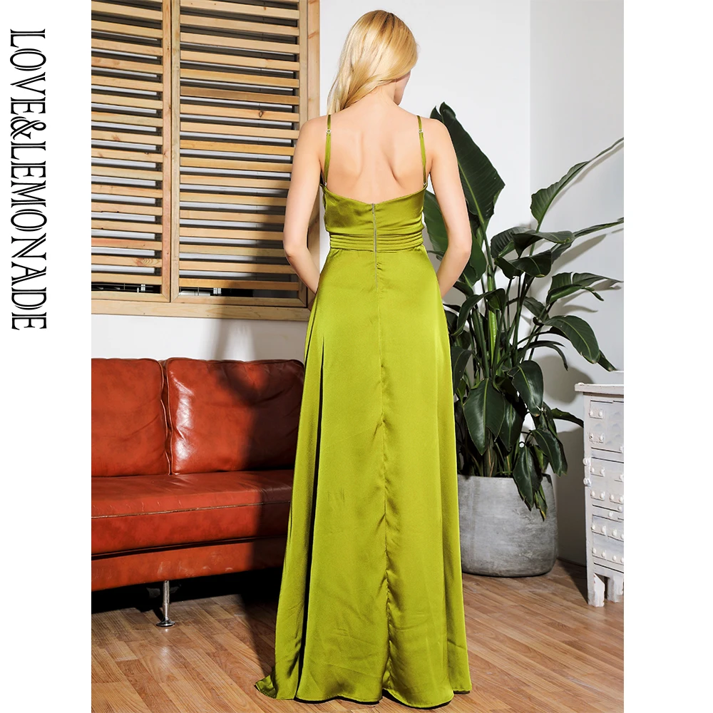 Женское пляжное платье LOVE & LEMONADE зеленое пушистое на бретельках с V образным