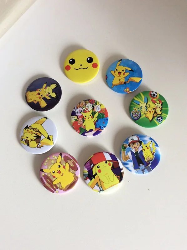 10 шт. 4.5 см Случайный Мультфильм Праздничные Атрибуты Украшения Металла Тема Pokemon