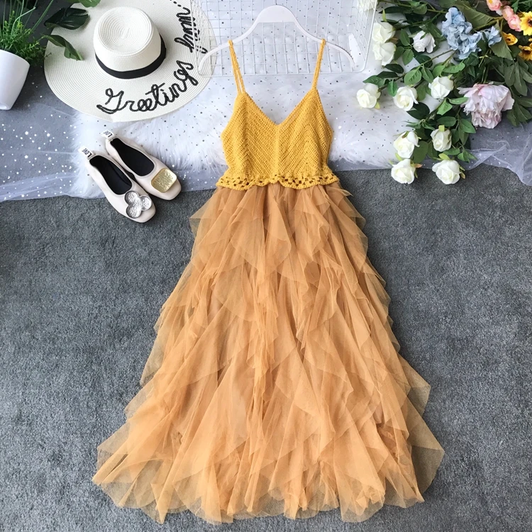 Женское вязаное Сетчатое платье ALPHALMODA игривое на бретельках с оборками