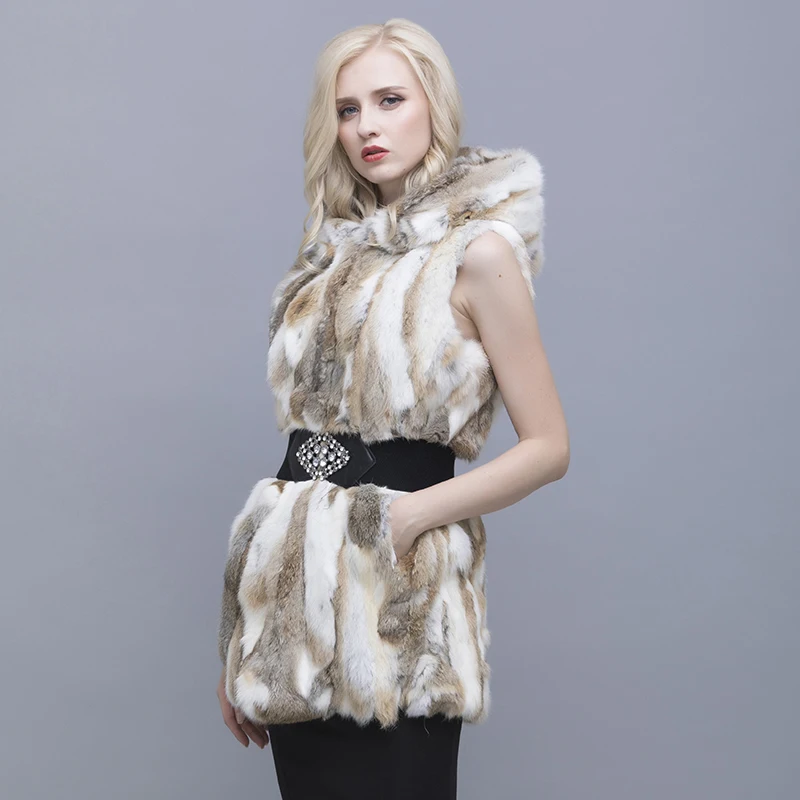 QIUSIDUN The Real Pure Natural Rabbit Fur Collar Sleeveless Vest Fashion Winter Warm Large Size Women's Solid Color Casual Coat