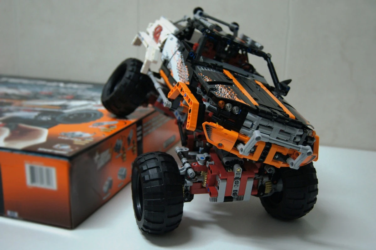 LP 20014 Technic наборы конечной версии четырехколесный привод с дистанционным