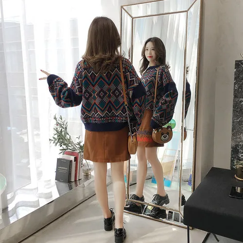 Женский свободный свитер с геометрическим узором винтажный размера плюс в