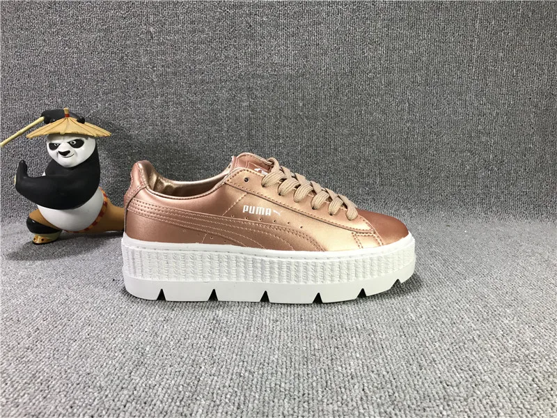 Бесплатная доставка Женская обувь в стиле пума три поколения для бадминтона с