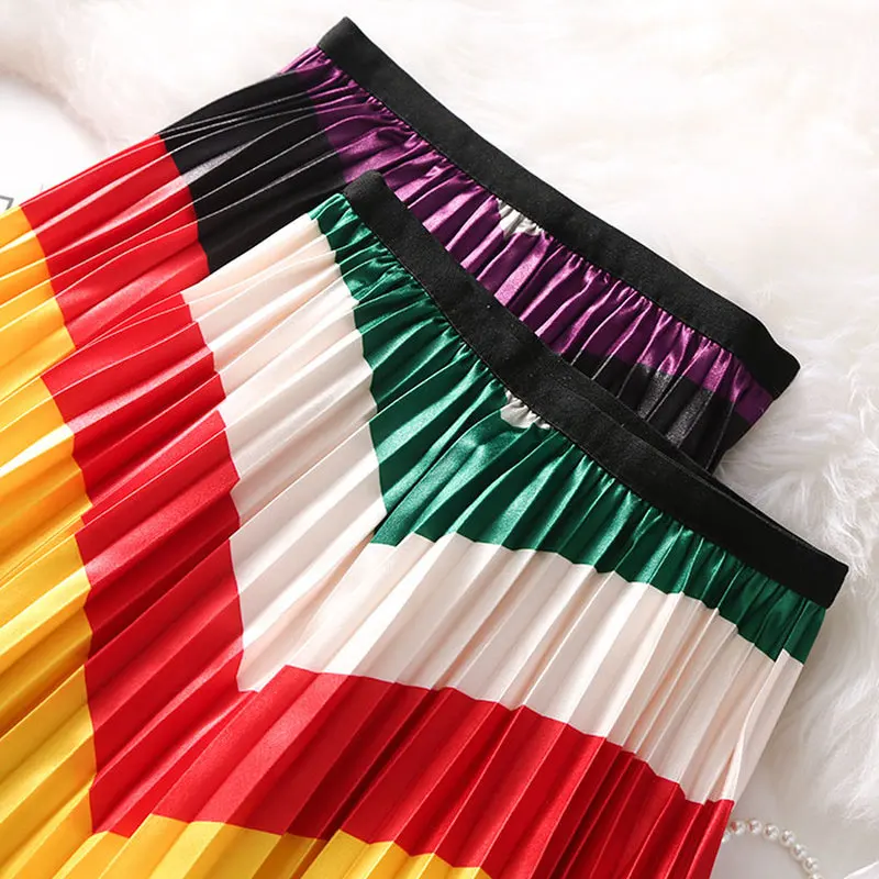 Европейский атласная печати плиссированные юбки 2019 г. Новые сезон: весна–лето