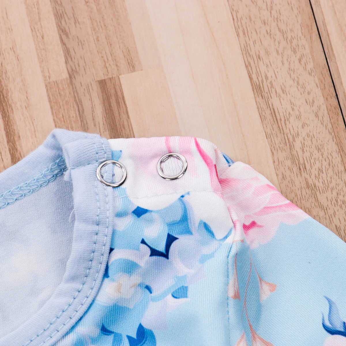 Комплект одежды для новорожденных девочек emmaaby комбинезон с длинными рукавами и