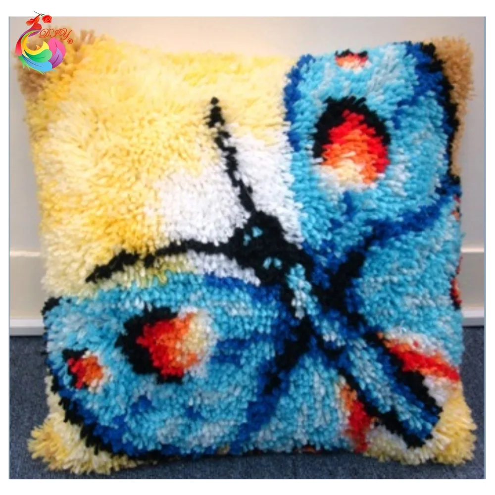 

Latch Hook Cushion Kits Gift Unfinished Yarn Embroidery Set Pillowcase DIY Needlework Crocheting Throw Pillow beauty butterfly
