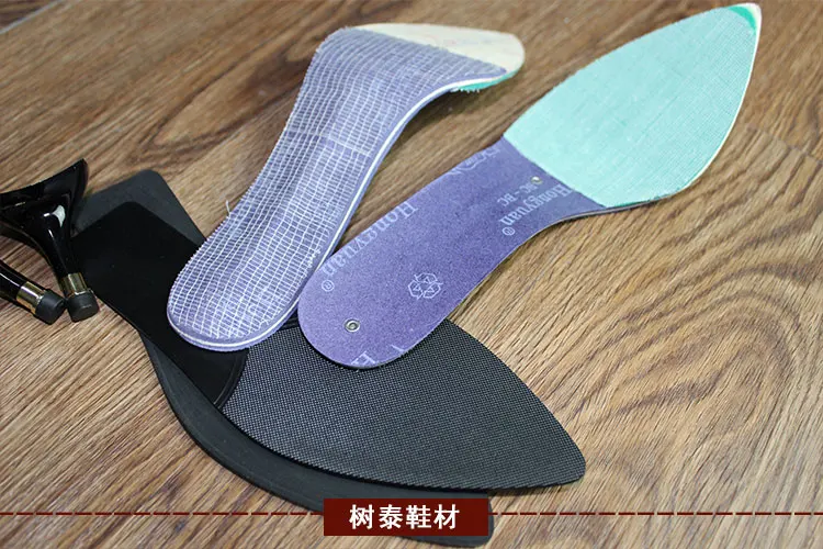 Women's pointed toe soles Handmade shoes material diy shoes material Rubber soles 19703