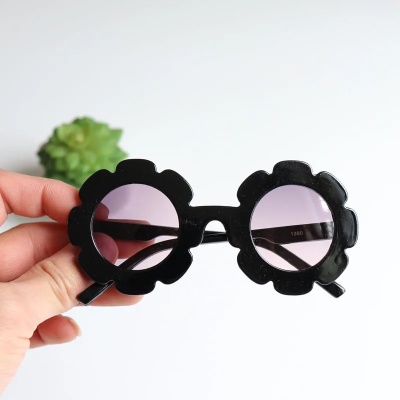 

Korean ins sunglasses for children sun flower glasses cute baby anti uv sunglasses for children glasses for men and women
