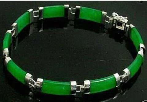 

Pretty Natural Green Sterling Silver Fortune Luck Link Bracelet