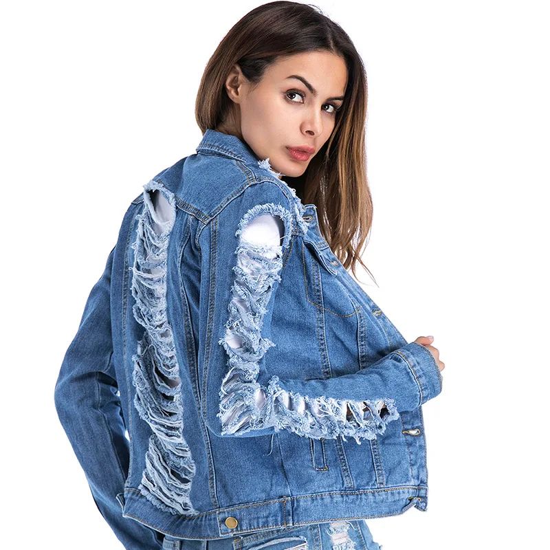 

Coats & Jackets