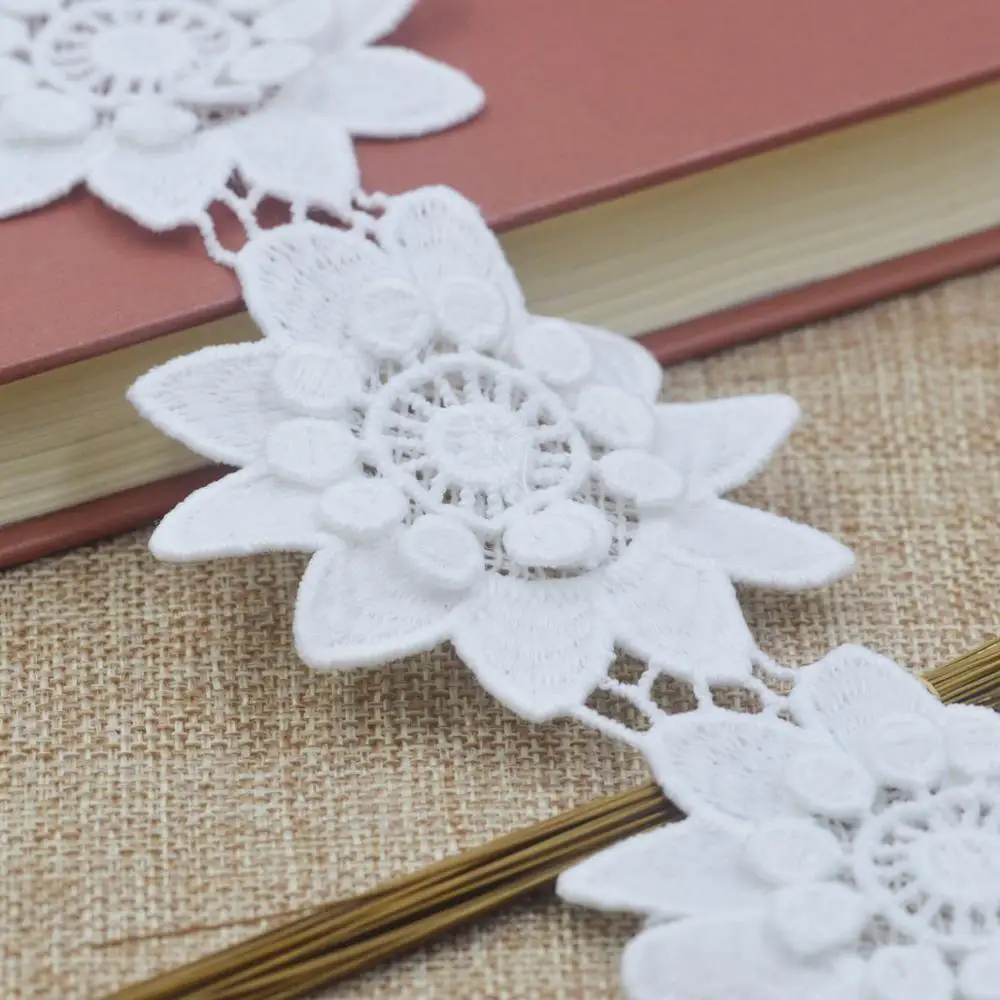 KALASO 10 шт. красивый белый цветок с бутонами вышитые кружевные края Отделка лентой