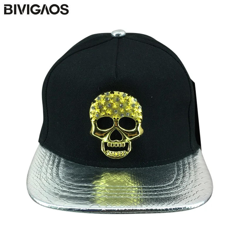 Мужская Swag металлическим черепом стразы черные бейсболки кожаная обувь с узором