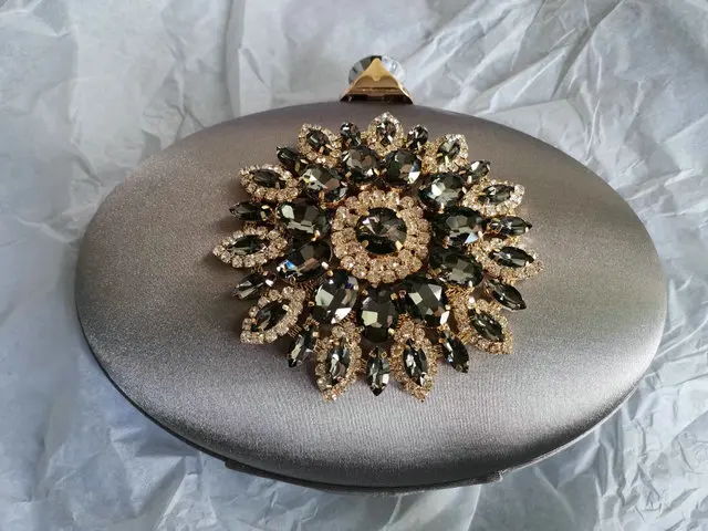 Gray Evening Bag Женская вечерняя сумочка Boutique De FGG, клатч-кошелек с цепочкой через плечо, с цветком из кристаллов, сумка для свадьбы, вечеринки - Цвет: Gray Evening Bag