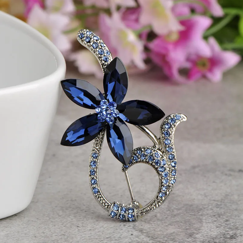 Синие стразы броши в виде цветка для женщин серебряный цвет кристалл винтажные