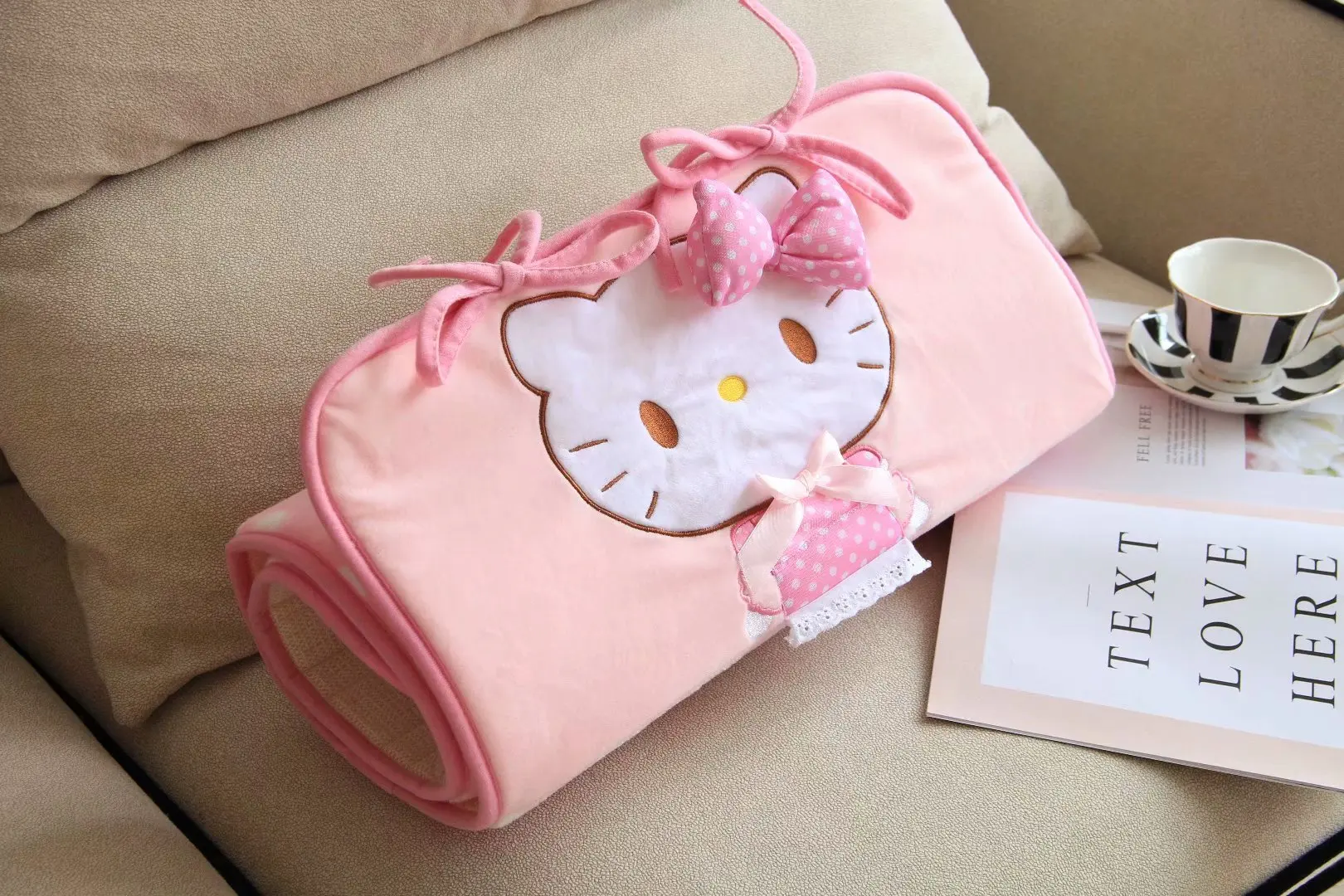 Мультфильм Япония рисунок «Hello Kitty» My Melody милые рулонные коврики диван с подушками подушки игровые коврики рисунок «Hello Kitty» My Melody Нескользящие разбойник ковер