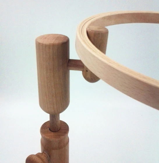 

2PCS/LOT Wooden Dia28cm Standing Cross Stitch Embroidery Frame Adjustable High Point De Croix Frame Bastidor Para Bordar