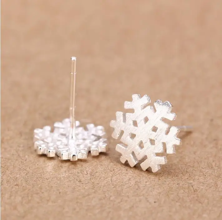 Jisensp женские серьги гвоздики с начесом в виде снежинки для женщин подарок на