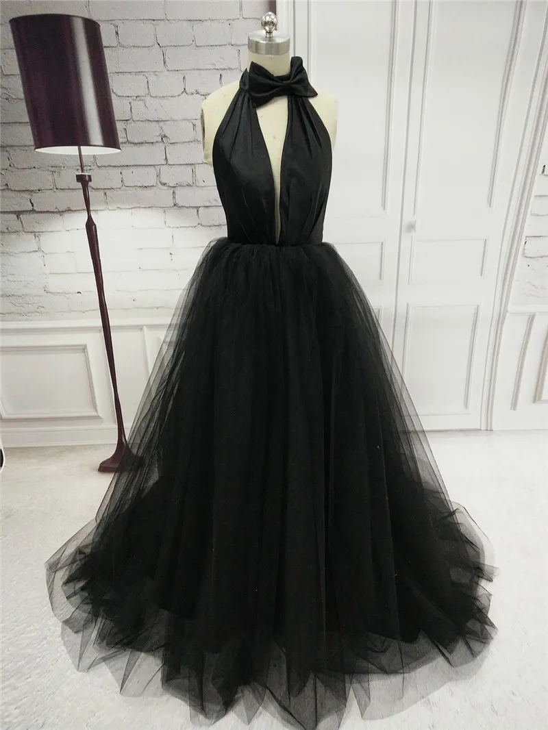 

Vestidos De Gala Sexy Halter Neck Black Prom Dresses Long 2019 Elegant Ruffled Tulle A-line Prom Gowns Cheap Tulle robe de soire