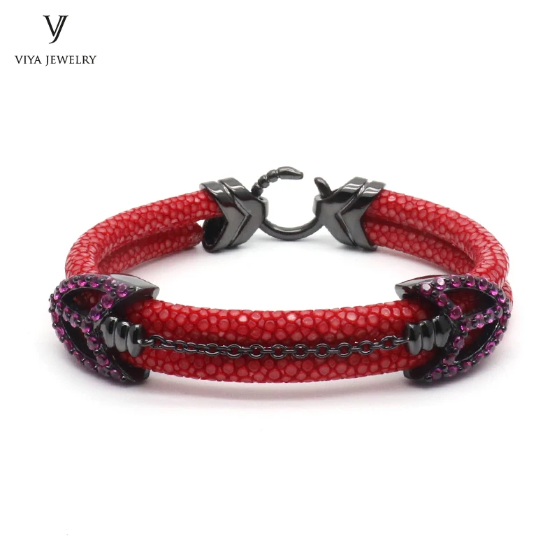 Очаровательный чистого серебра браслет стрелки с роскошный синий кожа ската