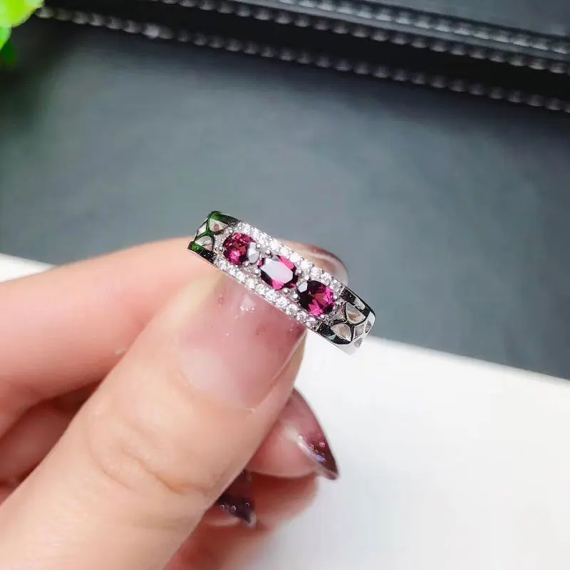 Кольцо из серебра 100% пробы с гранатом и драгоценным камнем | Украшения аксессуары