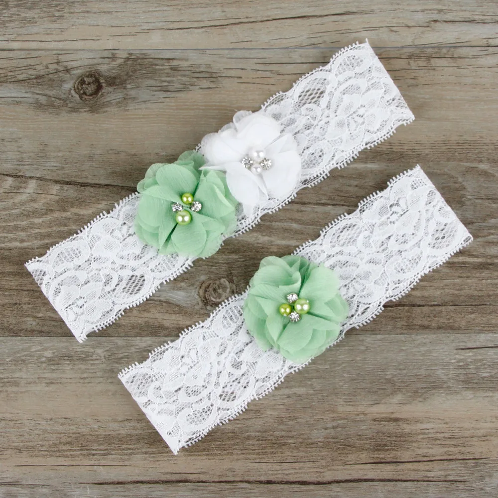 

2pcs/Lot Elegant Wedding Garters Set Classical Beaded Bridal Toss Garter White Lace Green Chiffon Puff Flower Keep Garter Gift