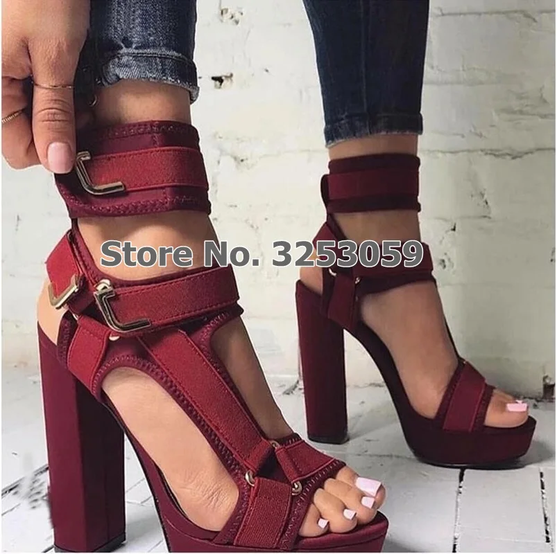 wine red as picture ALMUDENA/новейшая модель; цветные босоножки на массивном каблуке с ремешком из пвх; обувь на платформе с металлическими украшениями и ремешком с пряжкой; туфли-лодочки в стиле пэчворк; свадебные туфли - Цвет: wine red as picture