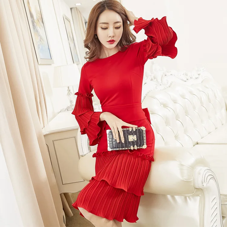 Женское винтажное облегающее платье миди красное офисное размера плюс с