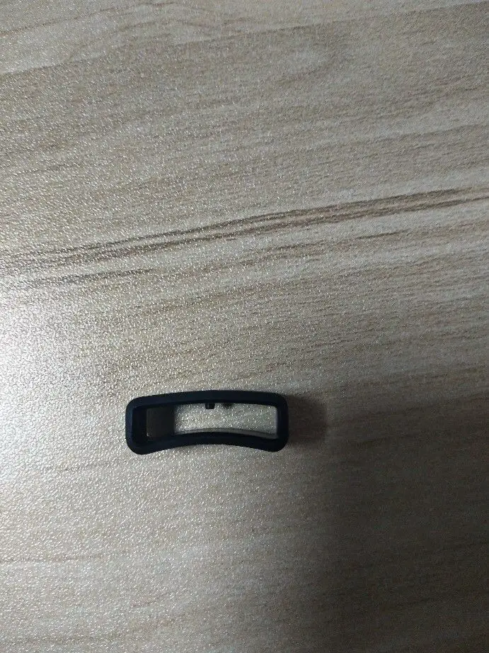 100 шт. 22 ММ сменная силиконовая защитная Пряжка для Garmin Forerunner 235 630 620 735 935 Ремешки