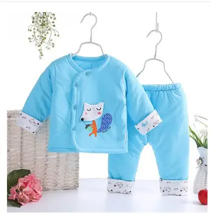 

Baby's thin cotton suit