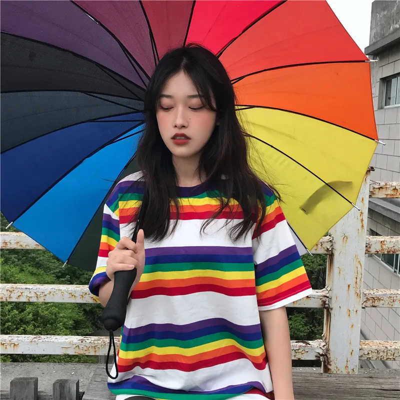 Новая летняя Корейская футболка ulzzang Harajuku bf wind свободная в радужную полоску с