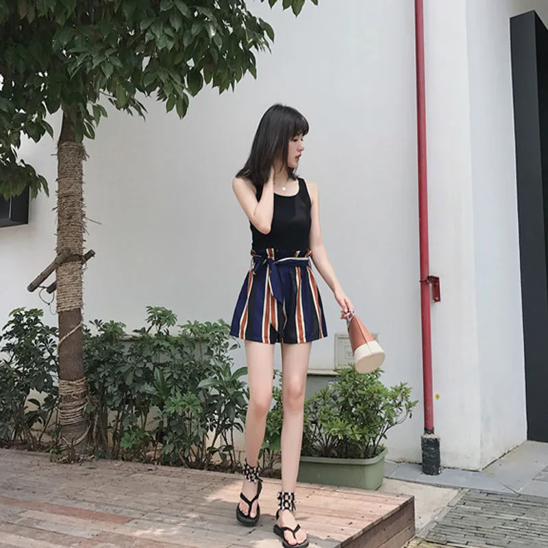 

2021 Women Striped Chiffon Shorts Fashion Office Lady Polyester Shorts Feminino Sashes Drawstring High Waist Flare Loose Shorts