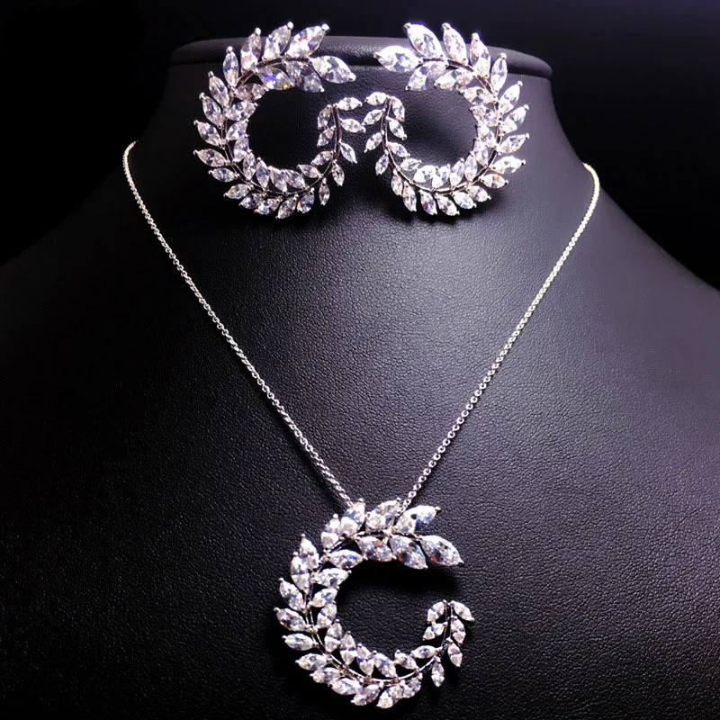 Женские серьги-гвоздики с фианитом набор свадебных украшений прозрачными