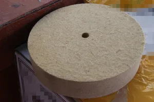 Полировальные круги из войлока 150 мм, размер полировочные подушечки мм (внешний диаметр) х 30 мм (внутренний диаметр) х 10 мм (внутренний диаметр), 1 шт.