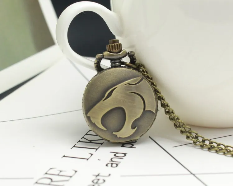 Горячая Распродажа кварцевые бронзовые Красные Подвески с лицом хорошее