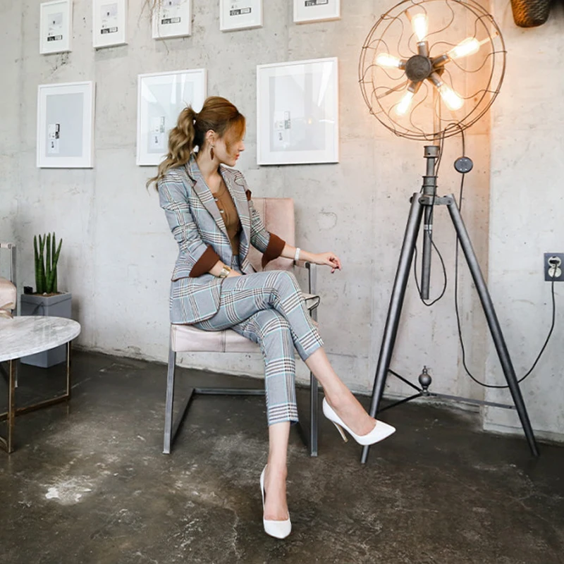 Женский офисный костюм в клетку облегающий полоску из двух предметов одежда для