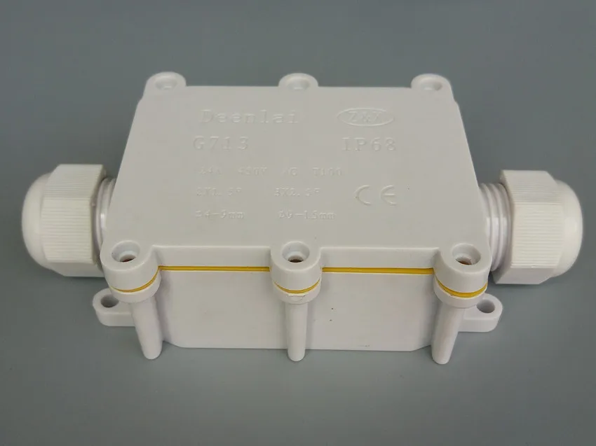 IP68 Plastic Waterproof Junction Box G713 White Waterproof Junction Box Outdoor Cable Junction Box 2 to 6 Head